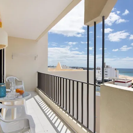 Family View - Da Rocha アパート ポルティマン