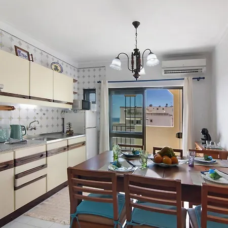 Family View - Da Rocha アパート *